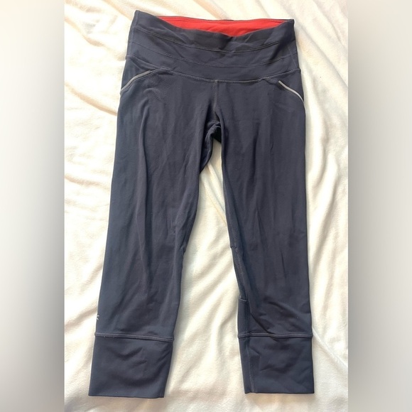 Athleta Pants - Athleta Gray and Orange Women’s Athletic Workout Exercise Capri Leggings Size XS
